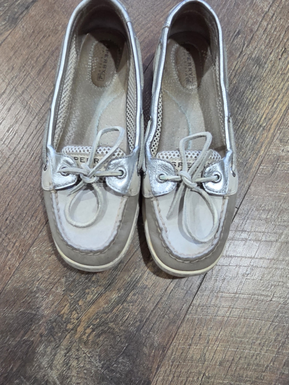 Sperry Women's Light Taupe and Silver Leather Boat Shoes